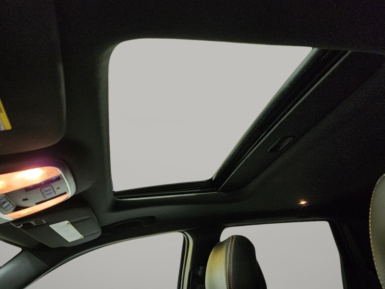 Jeep Grand Cherokee  2016