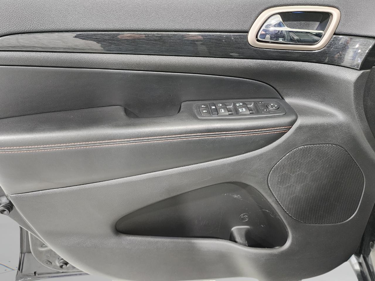 Jeep Grand Cherokee  2016