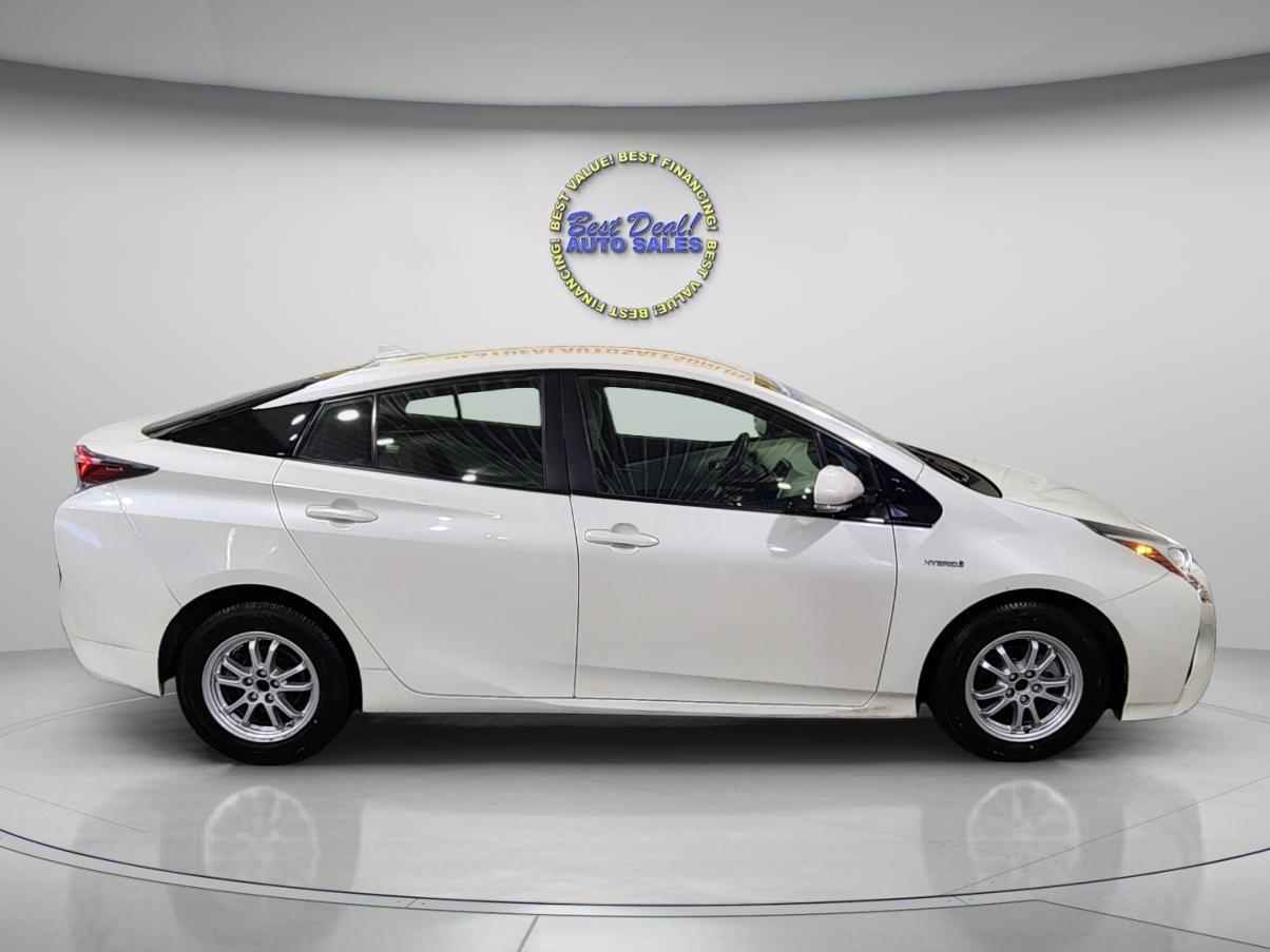 Toyota Prius  2016