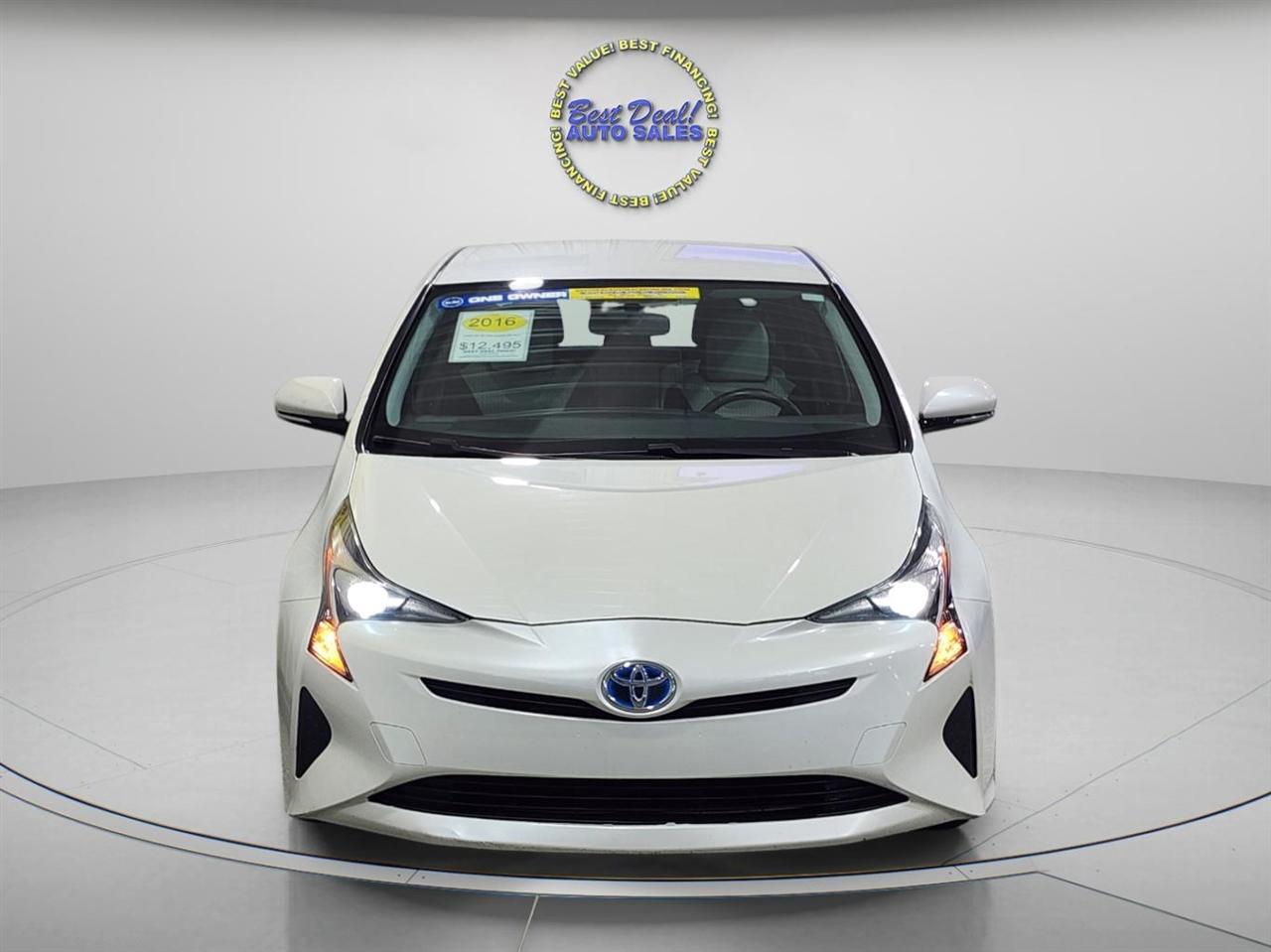 Toyota Prius  2016