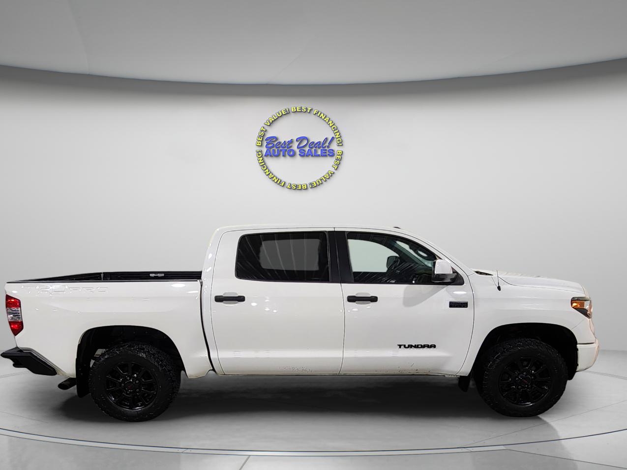 Toyota Tundra  2015