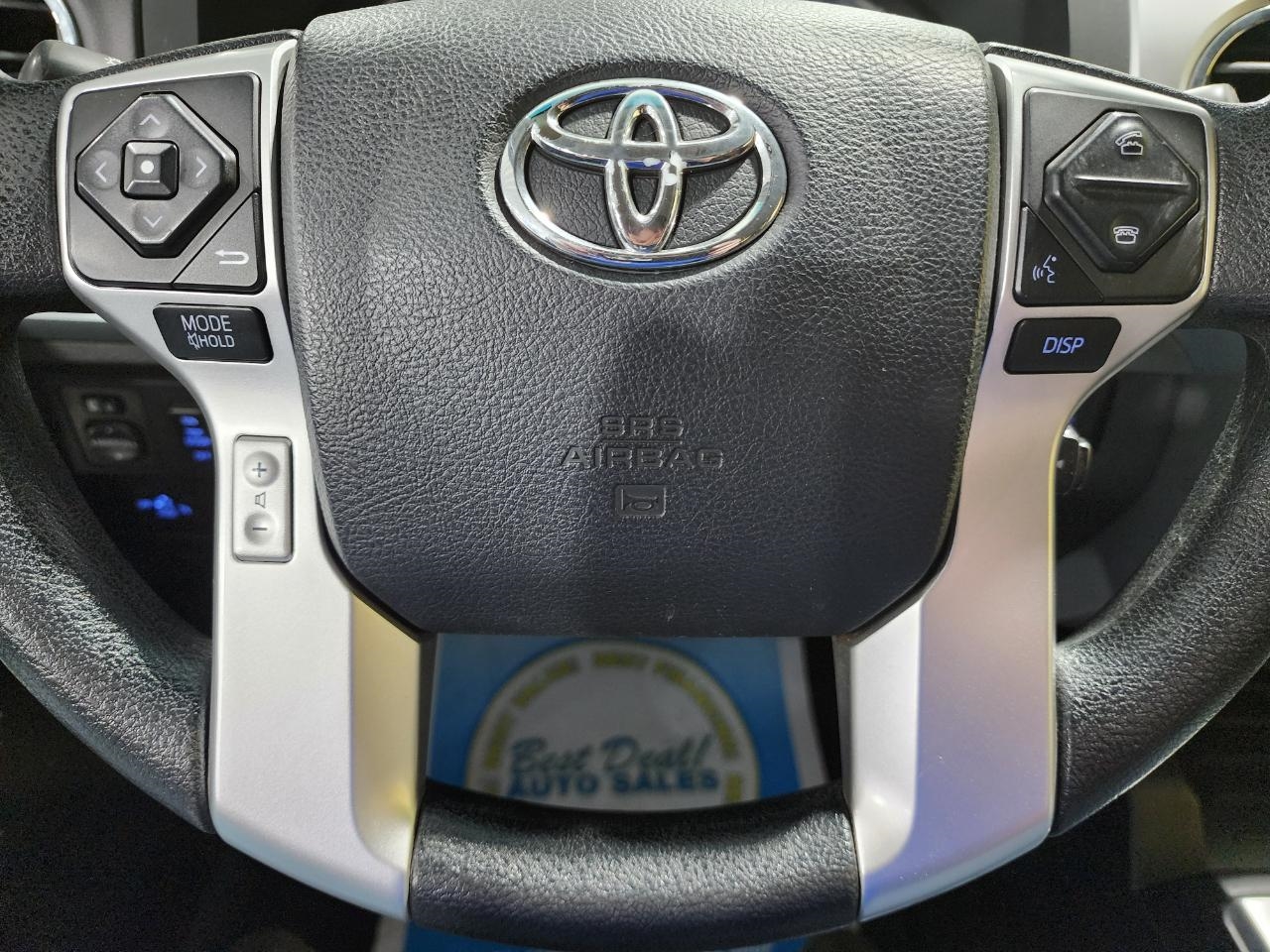 Toyota Tundra  2015