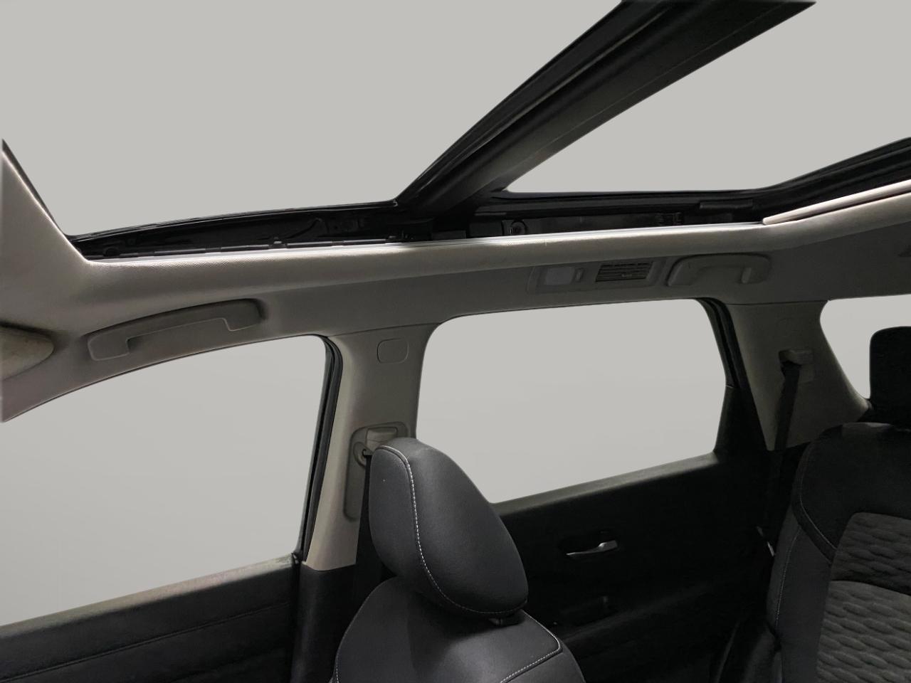 Nissan Pathfinder SV 4WD 2022