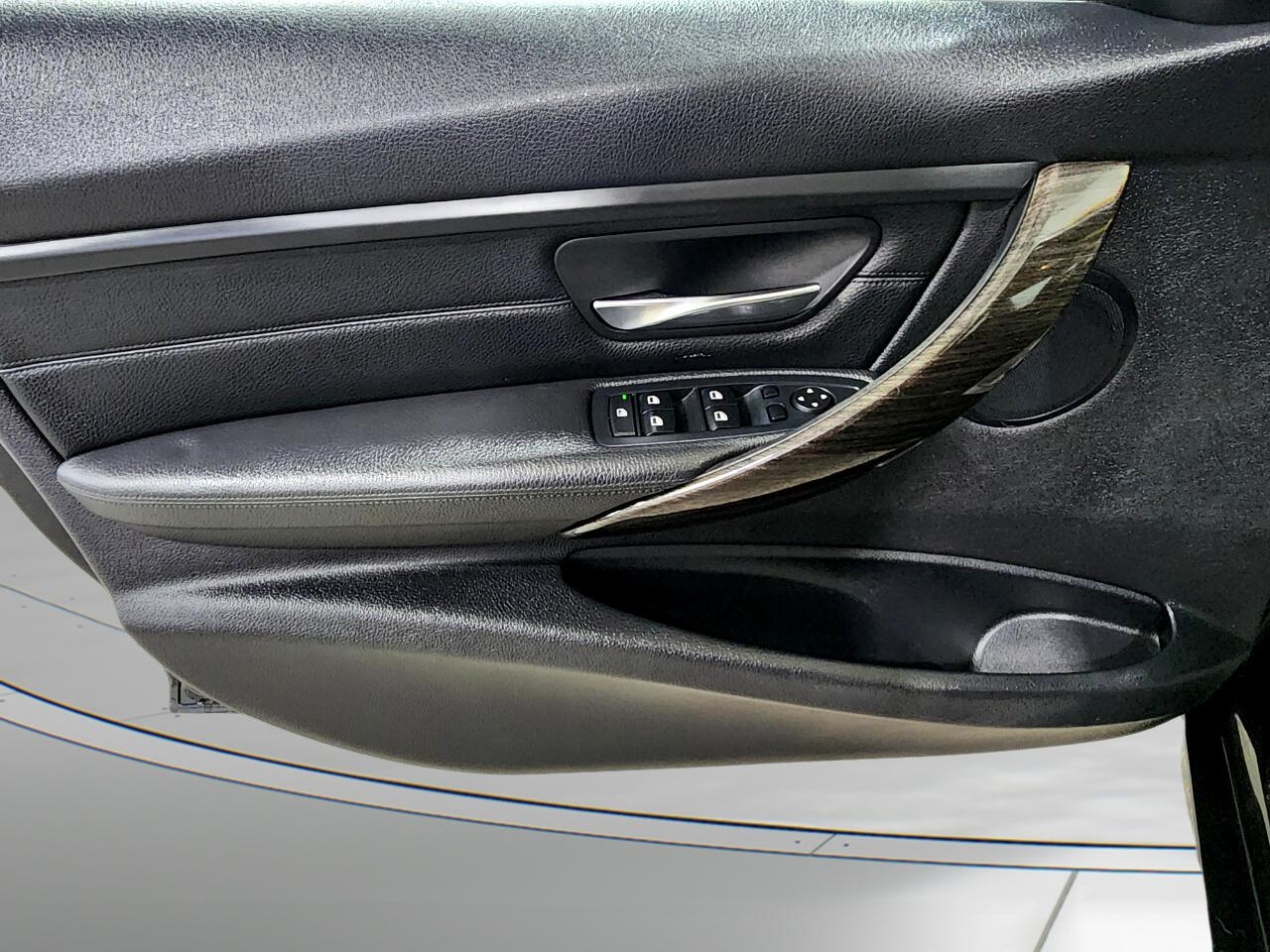 BMW 3-Series Sport Wagon 328xi 2015