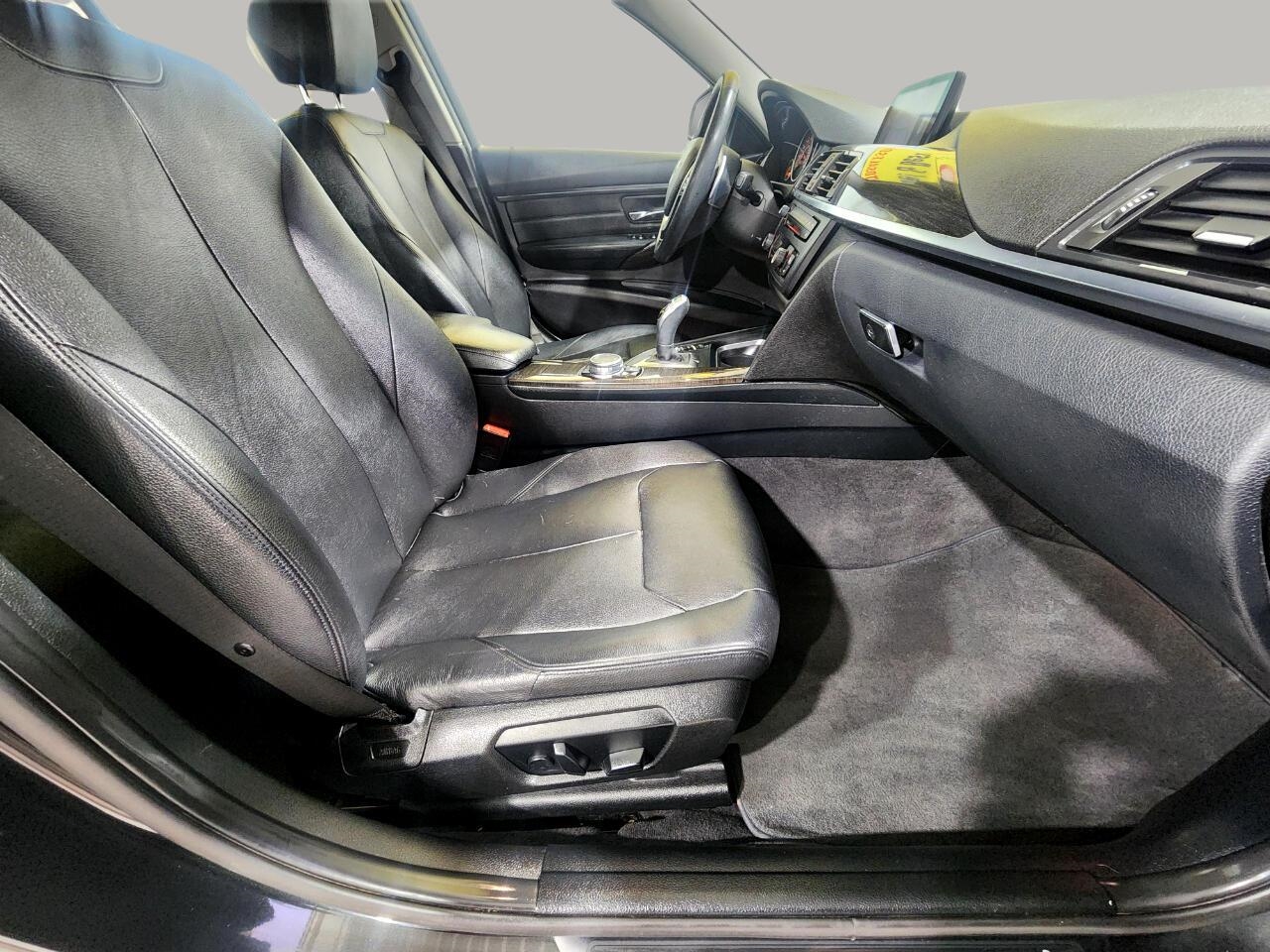 BMW 3-Series Sport Wagon 328xi 2015