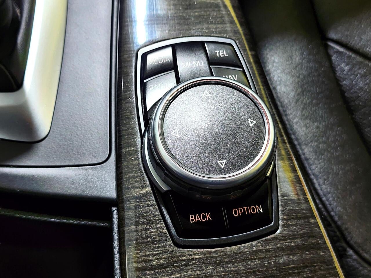 BMW 3-Series Sport Wagon 328xi 2015