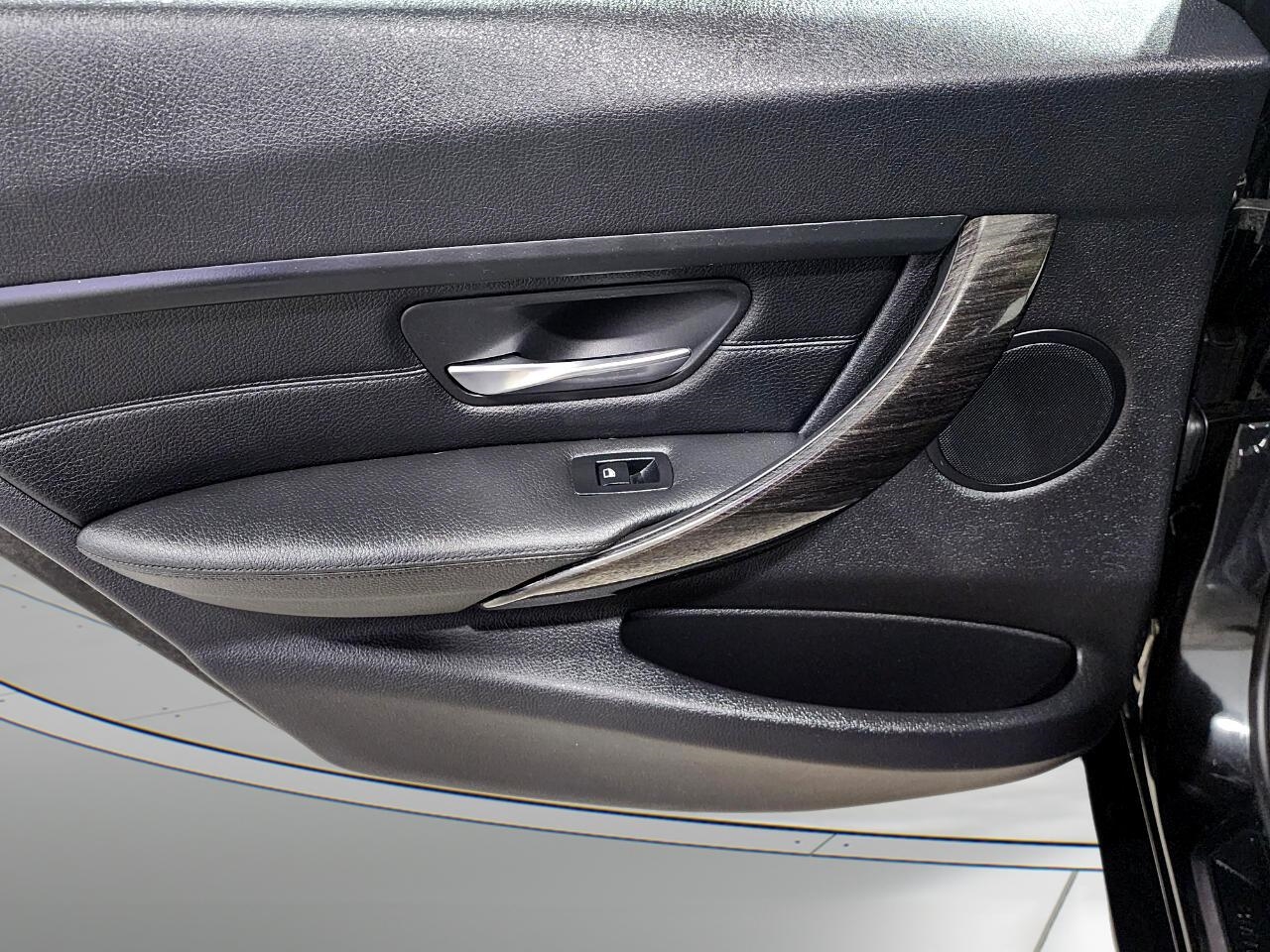 BMW 3-Series Sport Wagon 328xi 2015