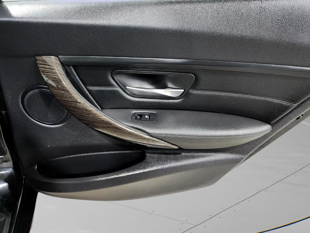 BMW 3-Series Sport Wagon 328xi 2015