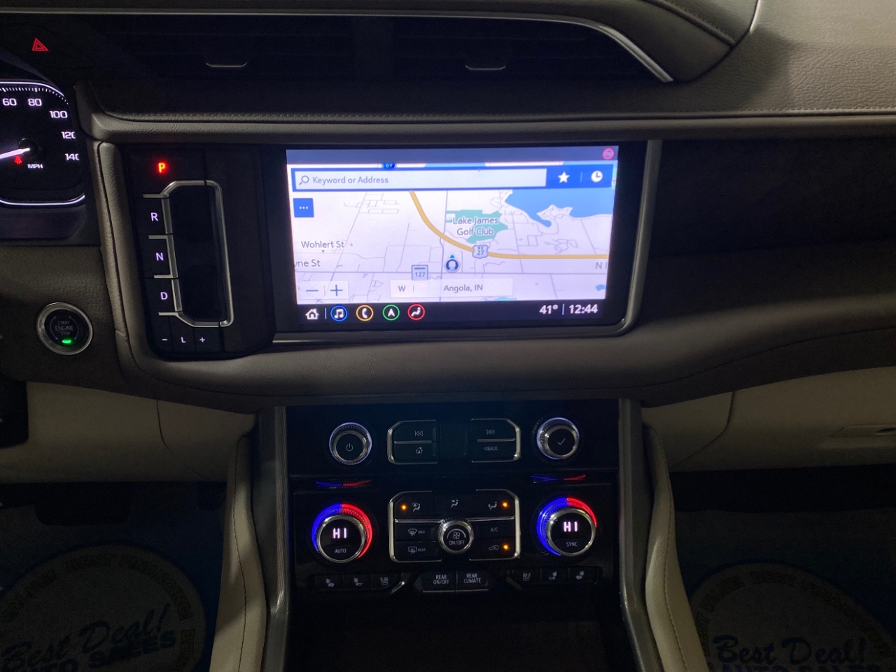 GMC Yukon Denali 4WD 2021