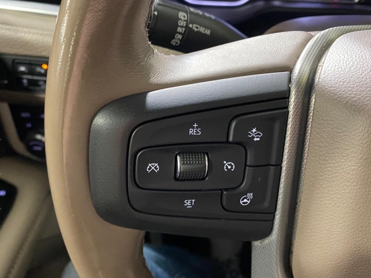 GMC Yukon Denali 4WD 2021