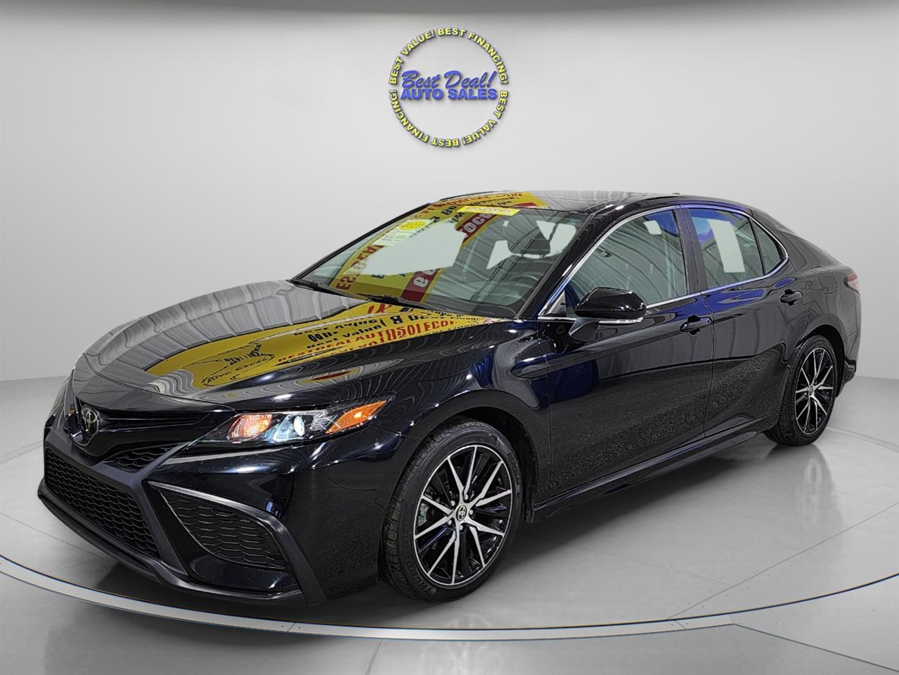 2021 Toyota Camry SE 4dr Sedan