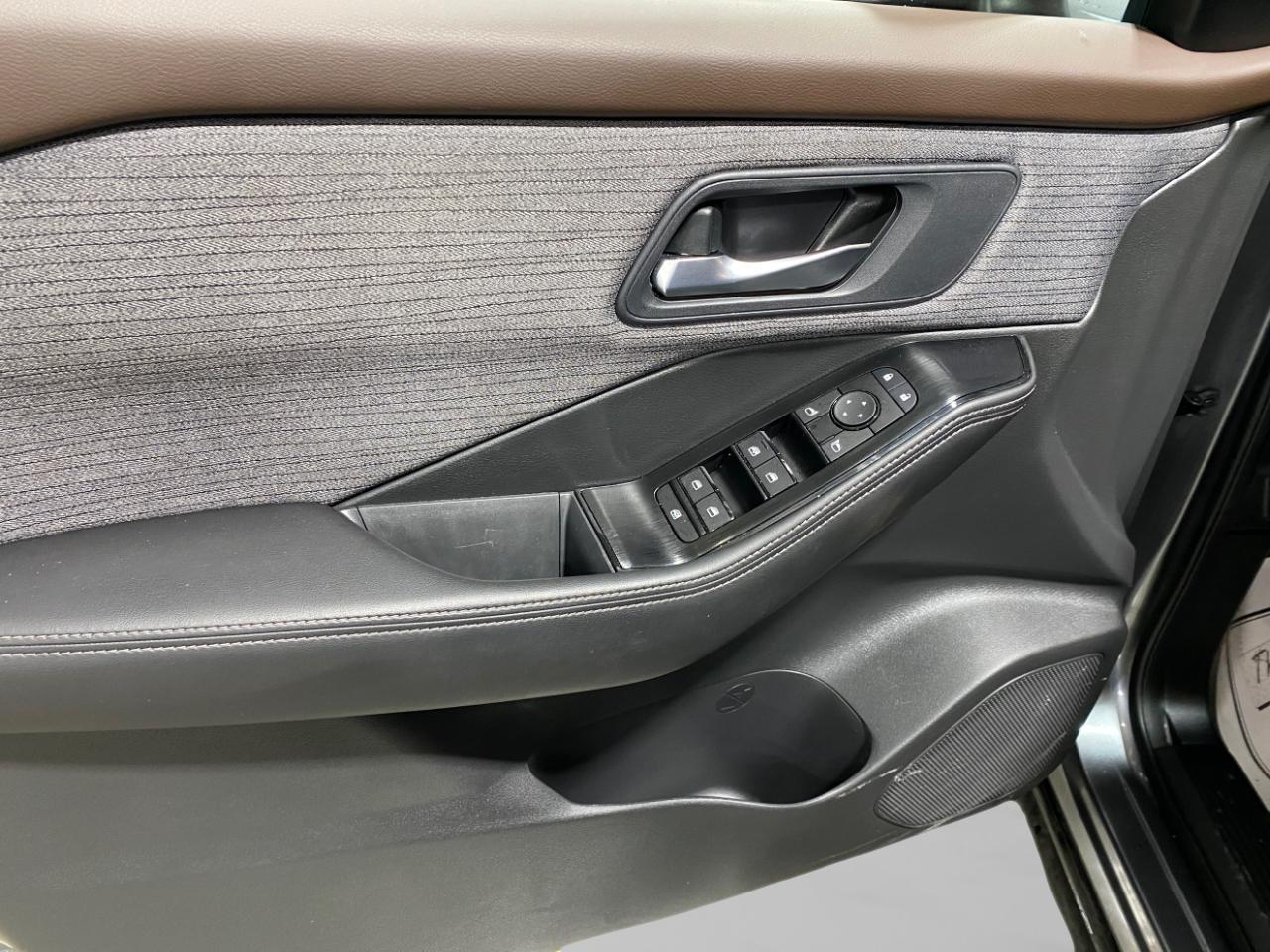 Nissan Rogue SV AWD 2023