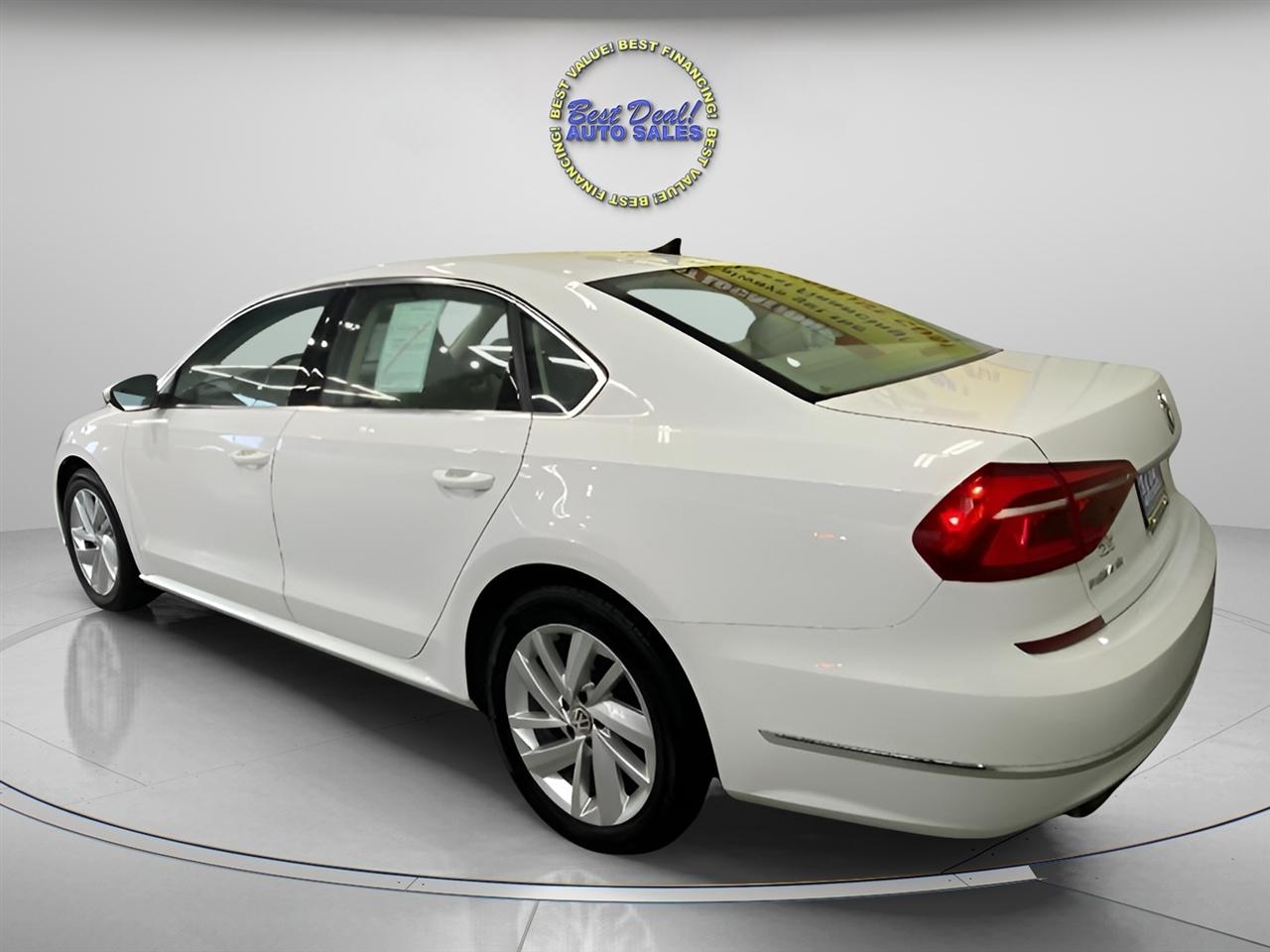 Volkswagen Passat SE 2018