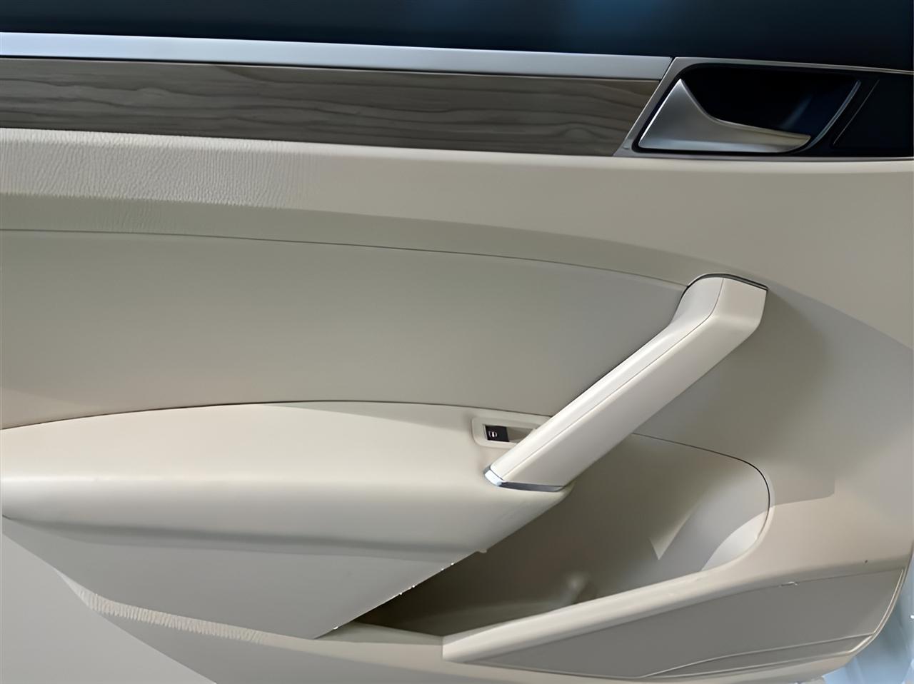 Volkswagen Passat SE 2018