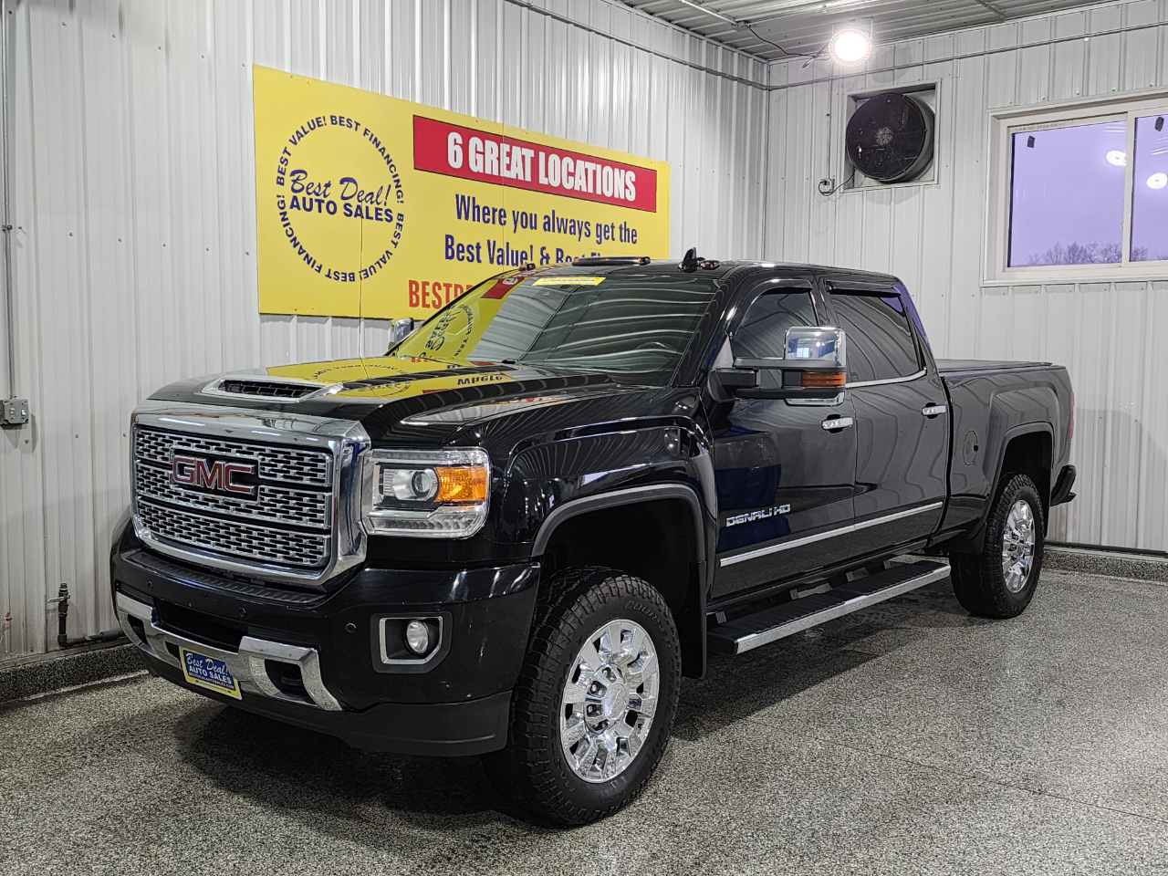 2018 GMC Sierra 3500HD 4X4 DENALI 4DR CREW CAB SRW