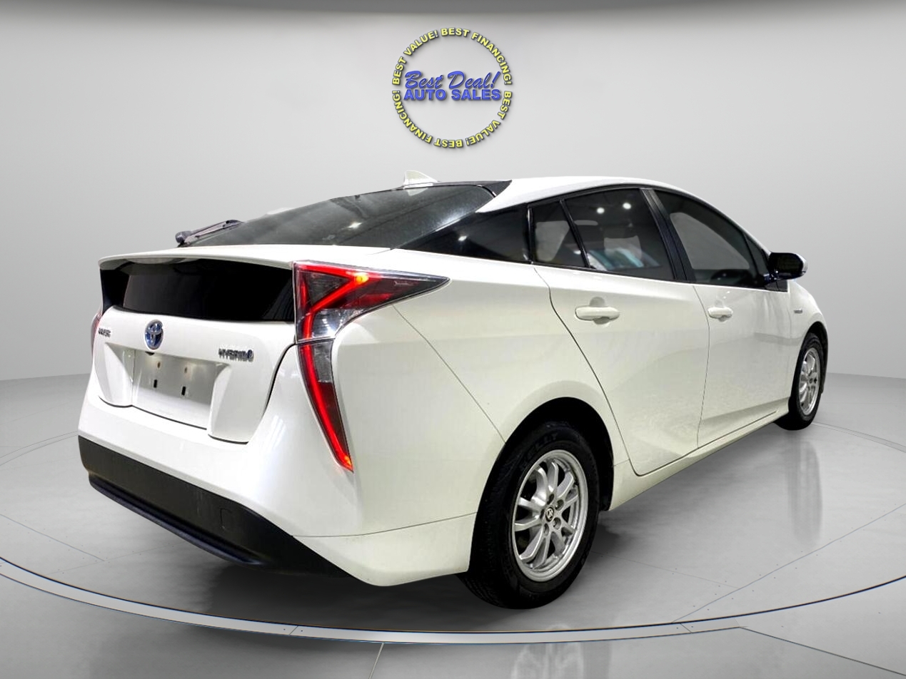 Toyota Prius  2016