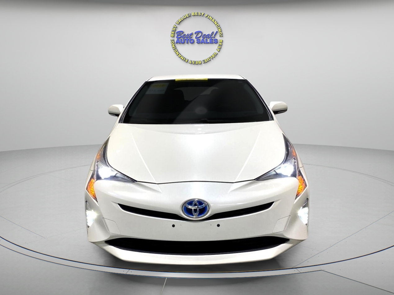 Toyota Prius  2016
