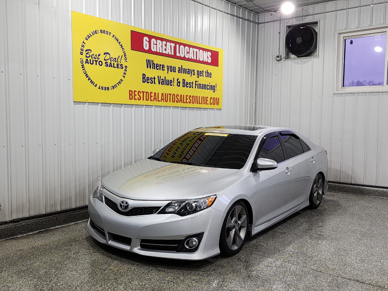2014 Toyota Camry SE V6 4DR SEDAN