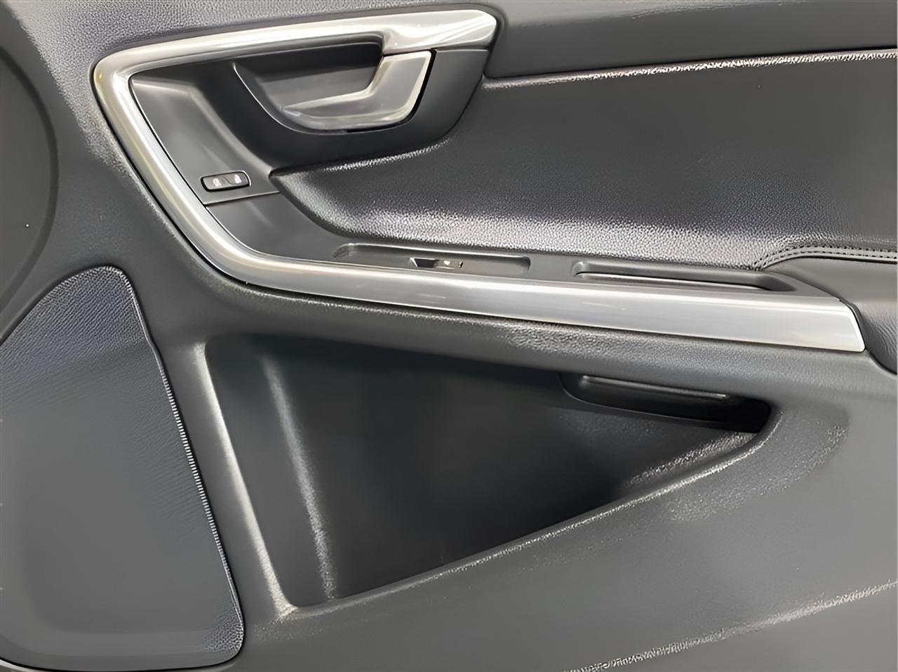 Volvo V60 T5 Premier AWD 2016