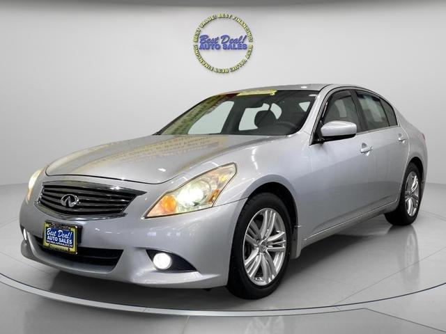 Silver 2013 INFINITI G37 x Sedan AWD Sedan All-Wheel Drive Automatic