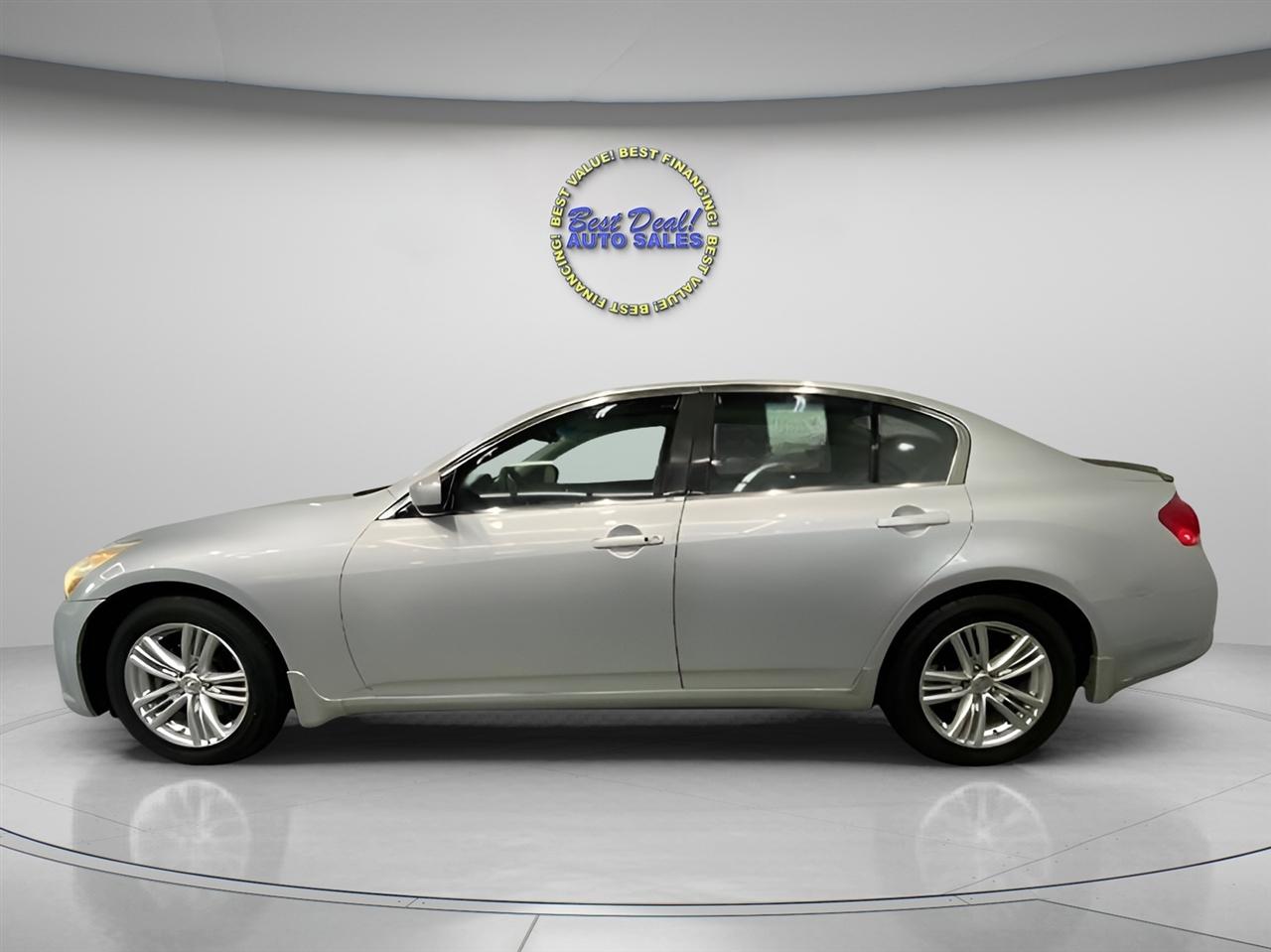 Infiniti G Sedan 37x AWD 2013