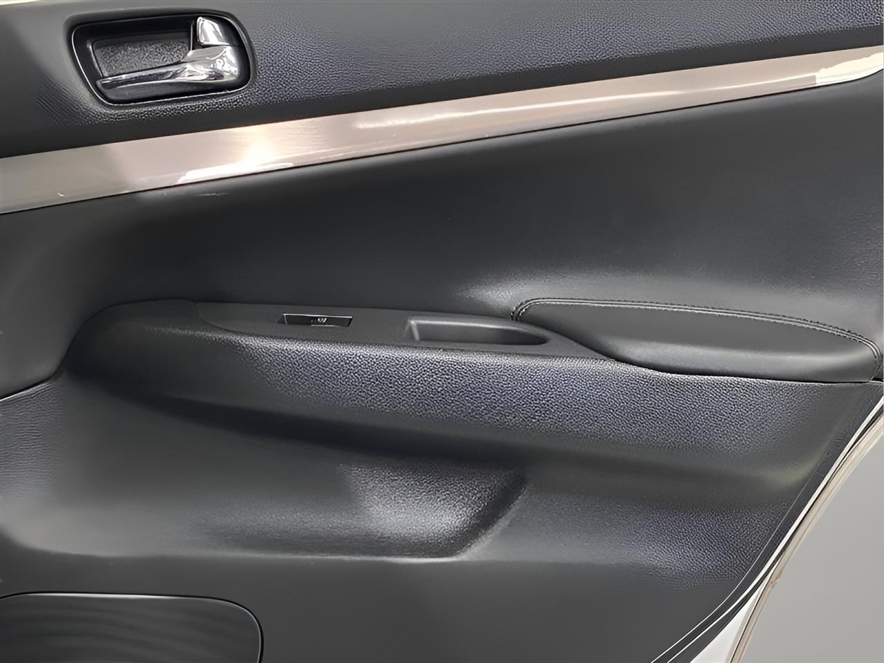 Infiniti G Sedan 37x AWD 2013