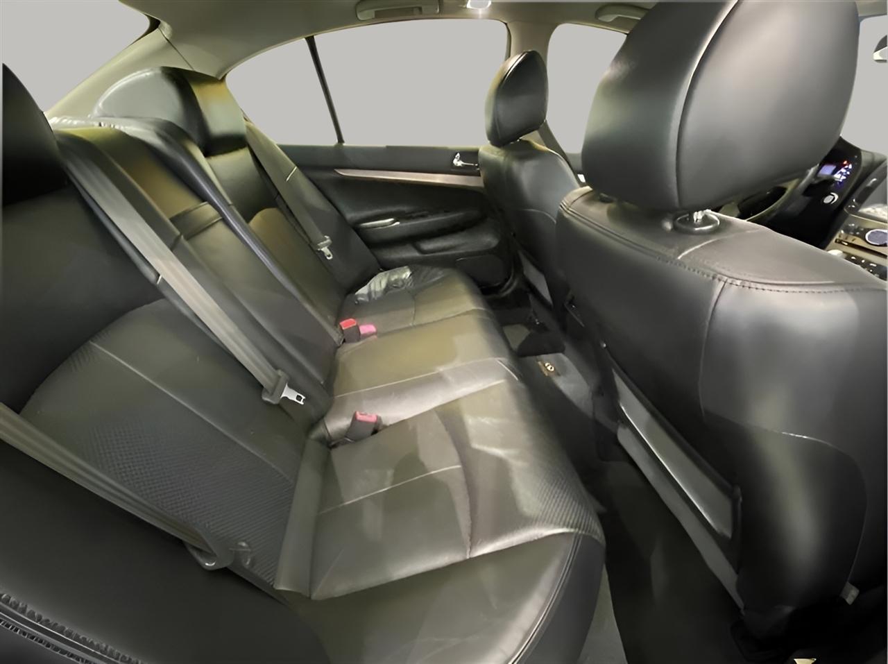 Infiniti G Sedan 37x AWD 2013