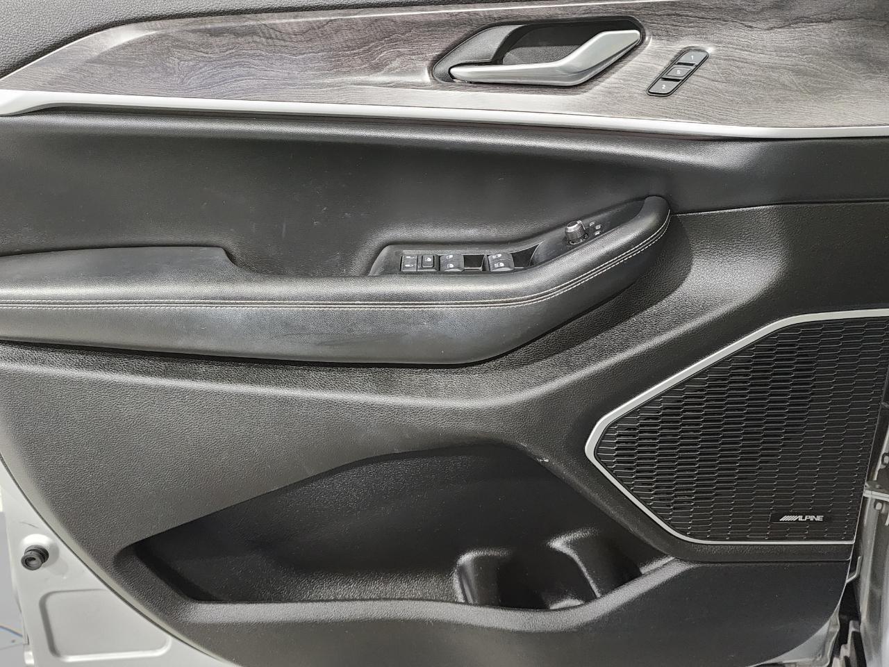 Jeep Grand Cherokee  2021