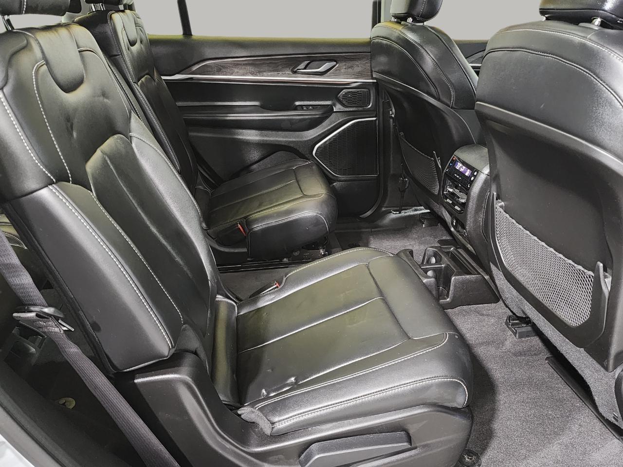 Jeep Grand Cherokee  2021