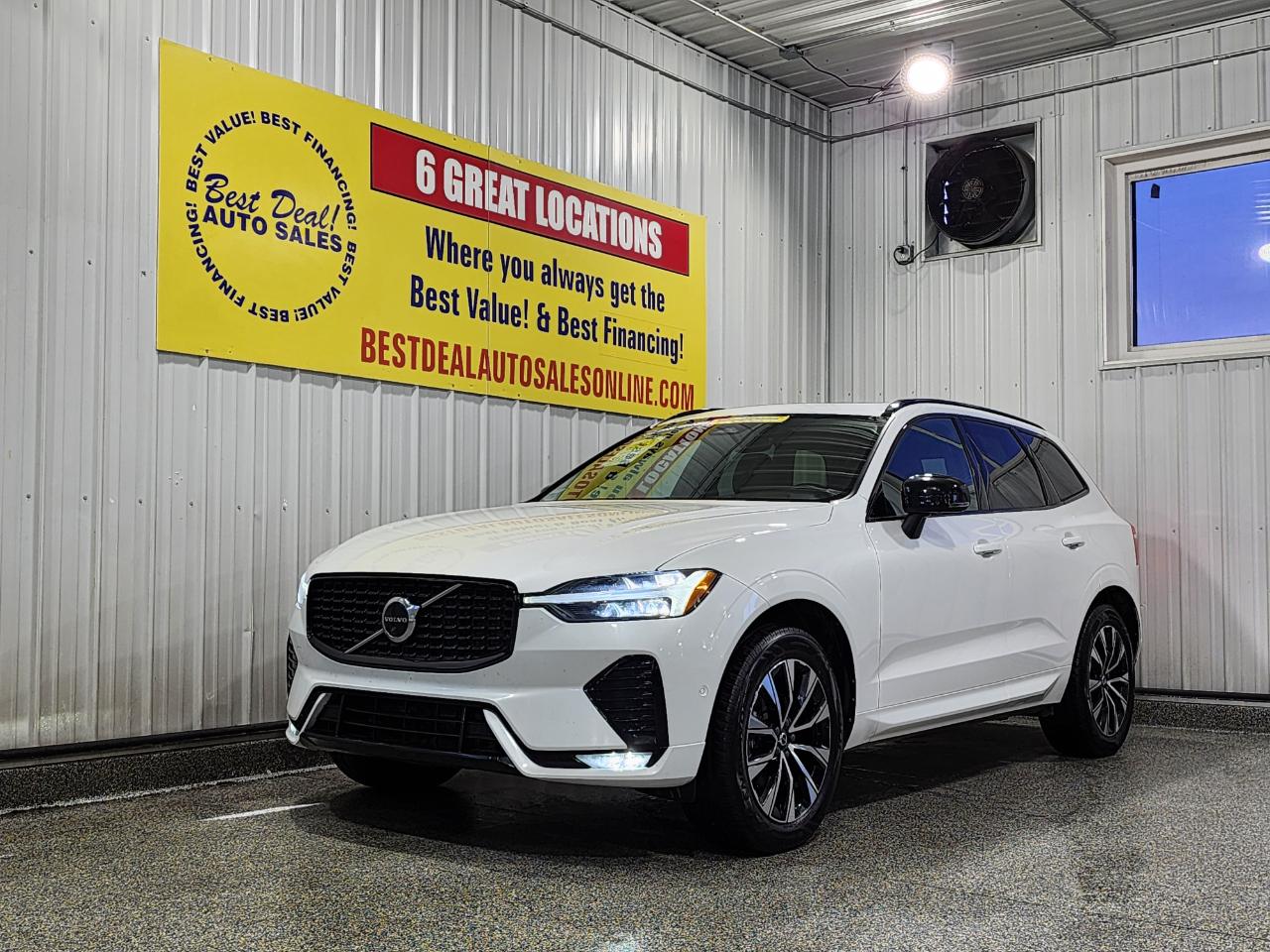 2023 Volvo XC60 B5 Plus Dark  THEME AWD 4DR SUV