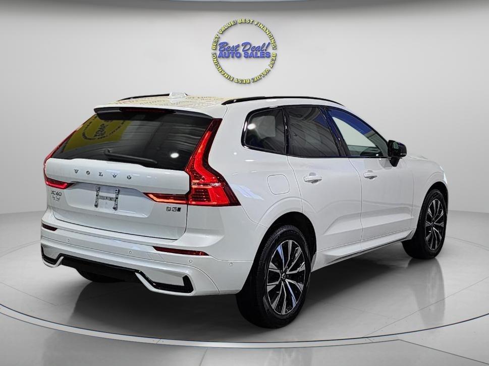Volvo XC60  2023