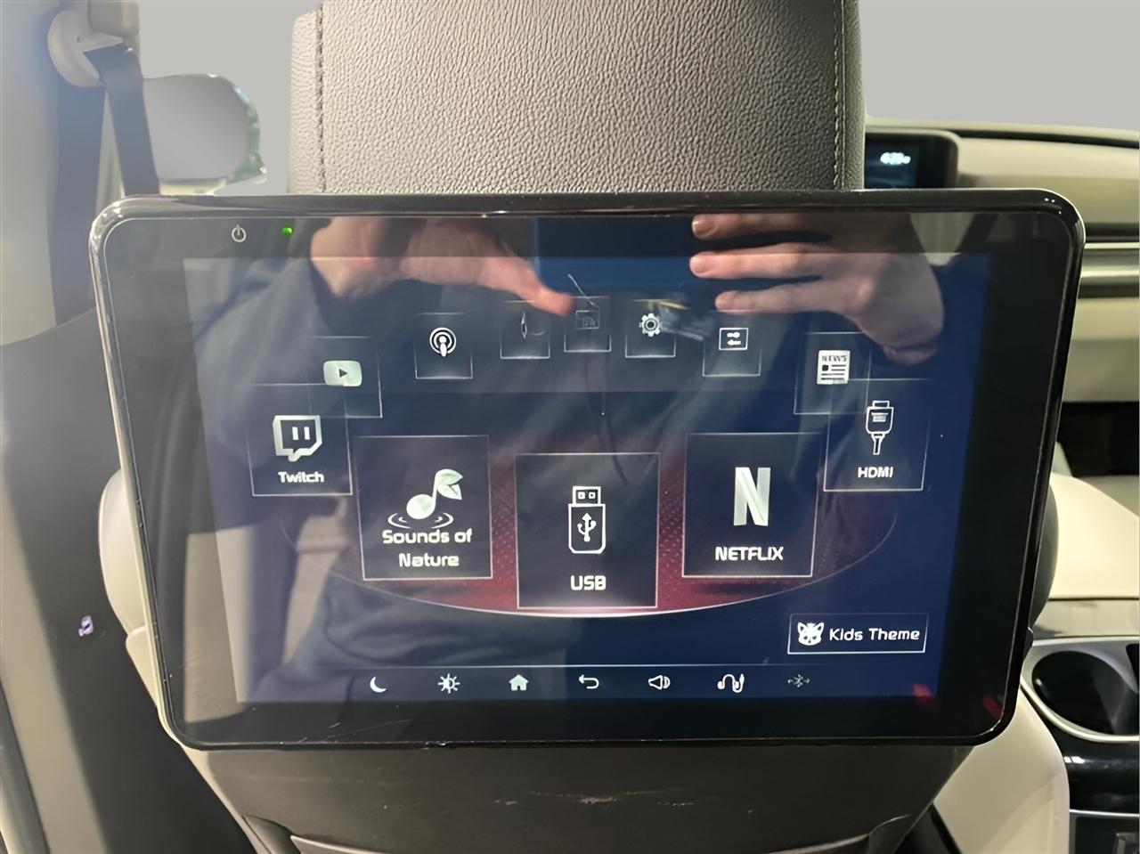 Kia Carnival SX Prestige 2022
