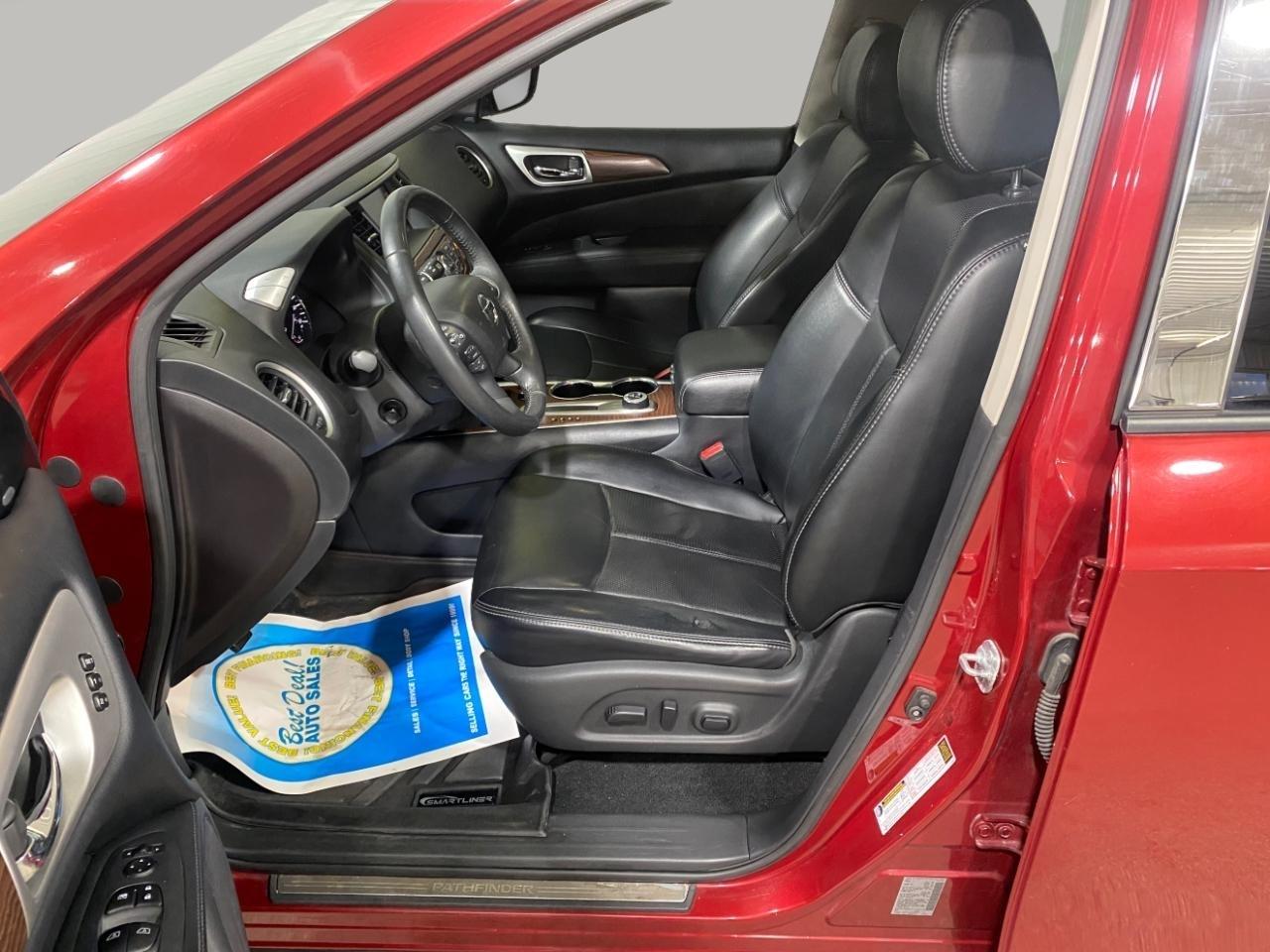 Nissan Pathfinder 4WD 4dr Platinum 2017