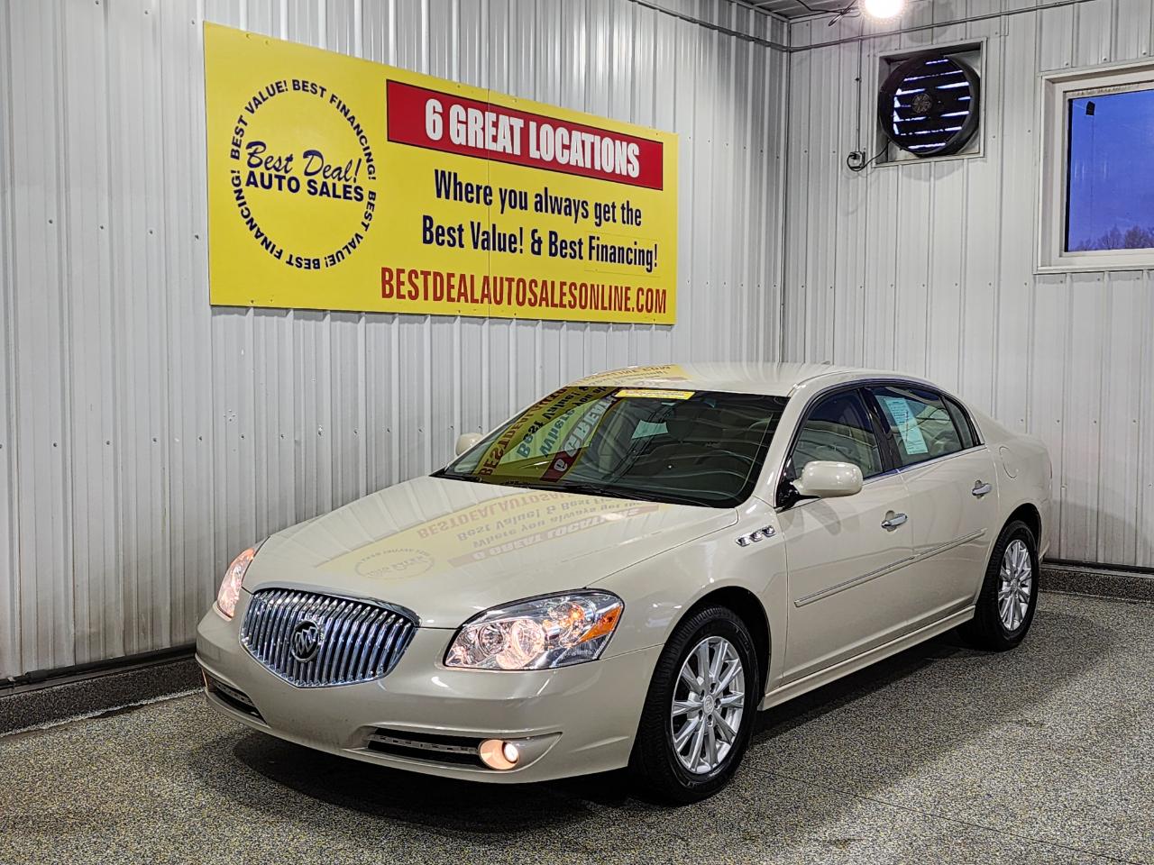 Buick Lucerne  2011