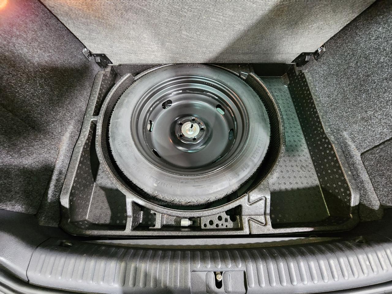 Volkswagen Tiguan  2013