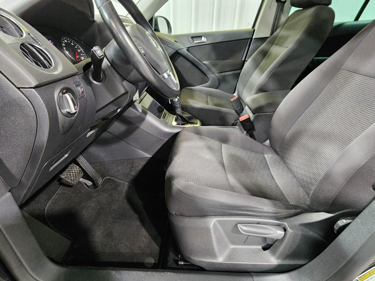 Volkswagen Tiguan  2013