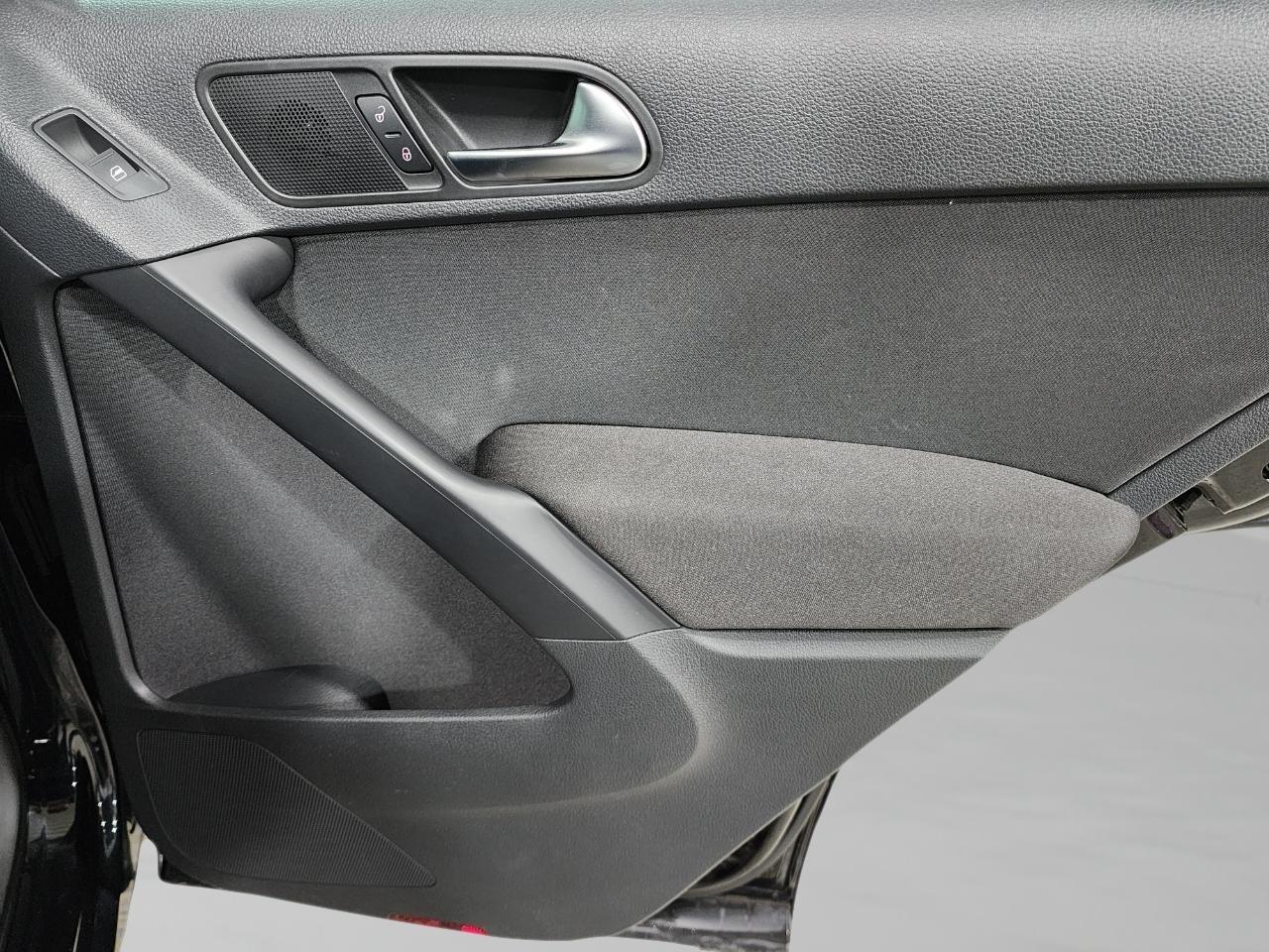 Volkswagen Tiguan  2013