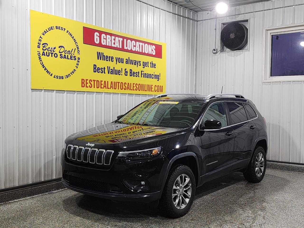 2019 Jeep Cherokee Latitude Plus 4WD 4DR SUV