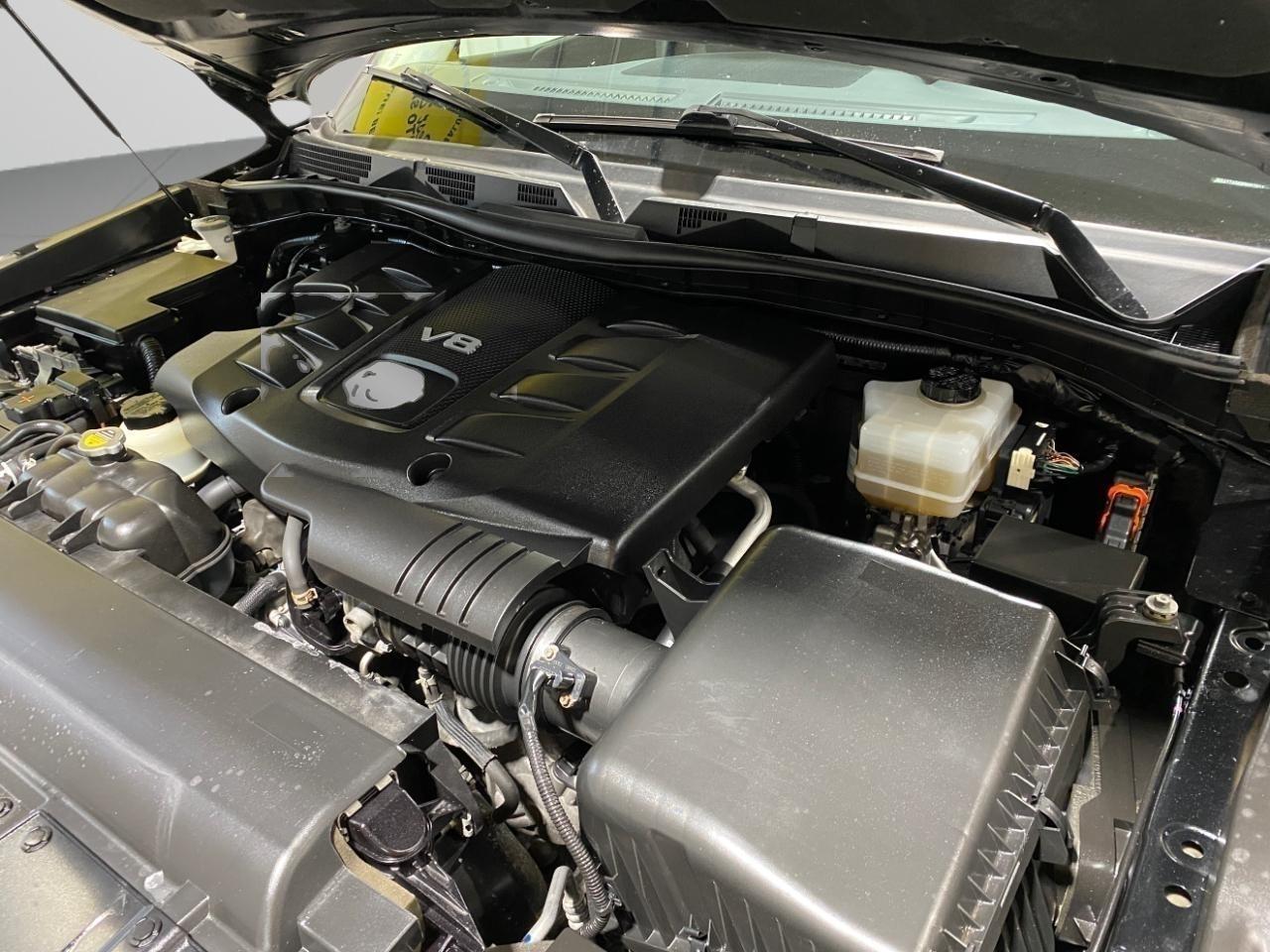 Nissan Armada SV AWD 2021