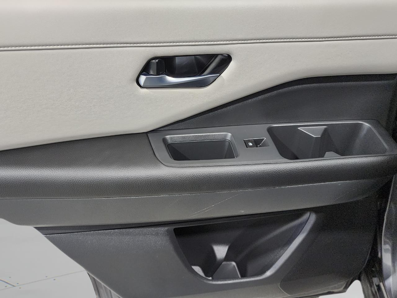 Nissan Pathfinder  2024