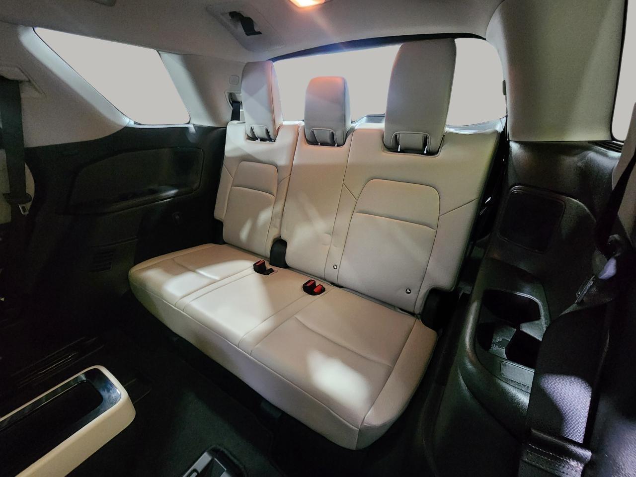 Nissan Pathfinder  2024