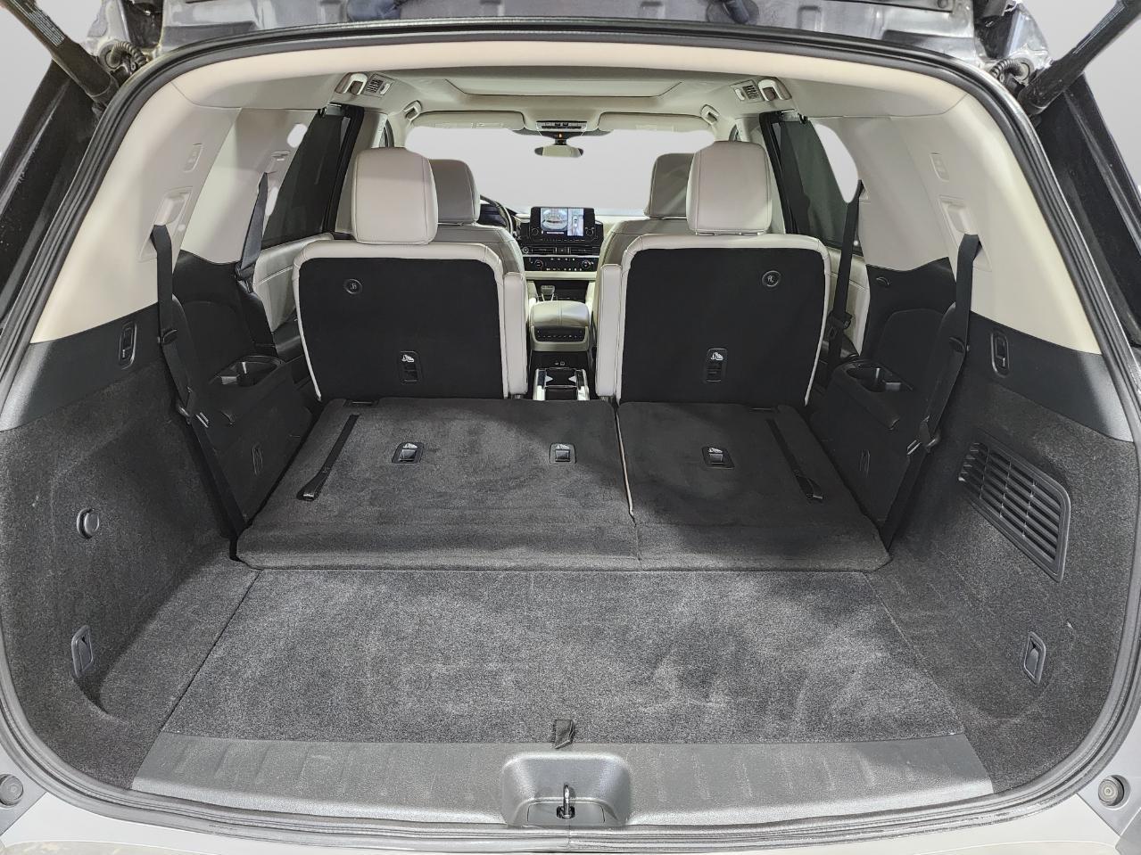 Nissan Pathfinder  2024