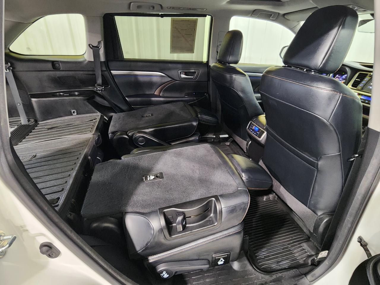 Toyota Highlander  2018