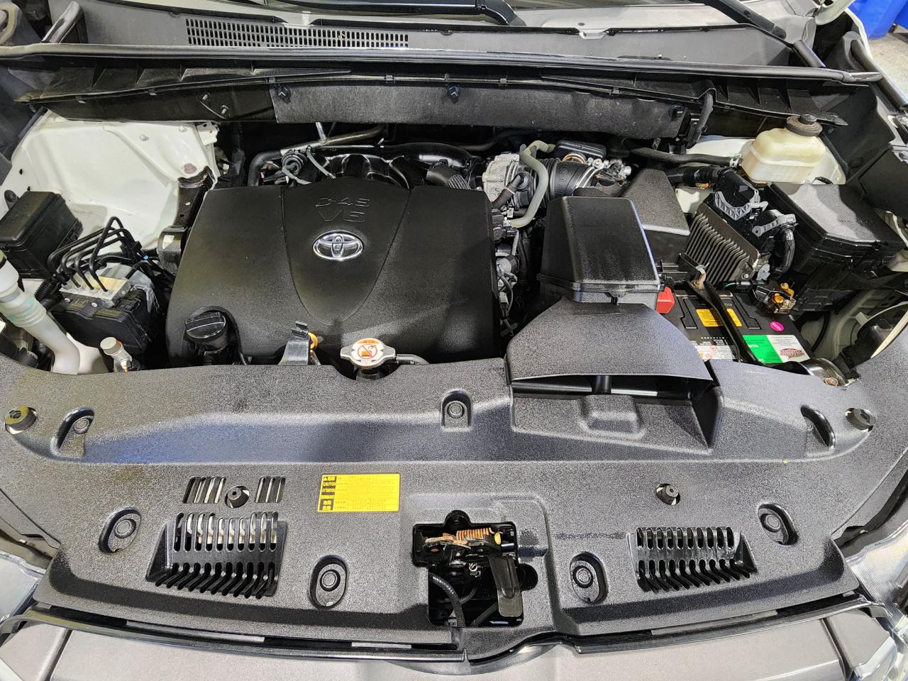 Toyota Highlander  2018