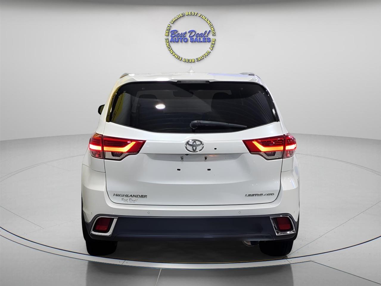 Toyota Highlander  2018