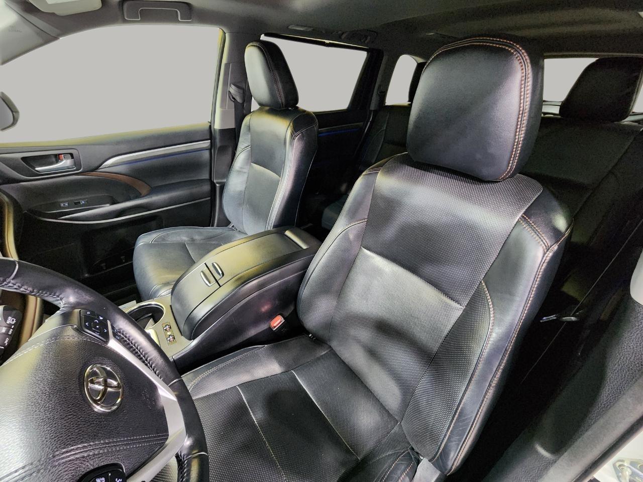 Toyota Highlander  2018