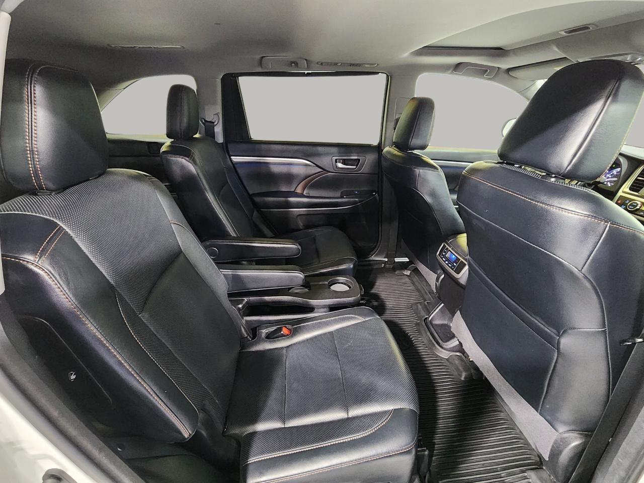 Toyota Highlander  2018