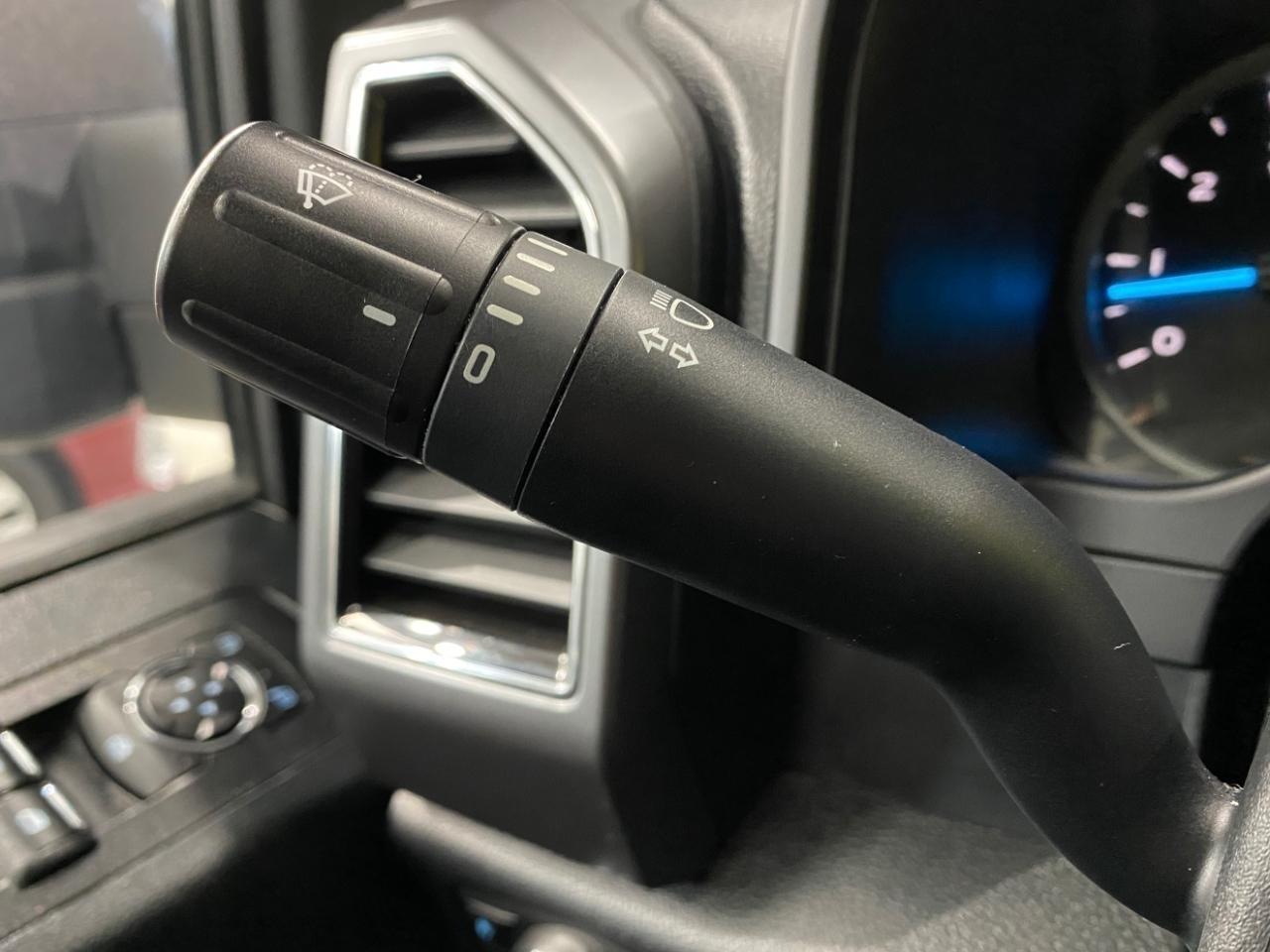 Ford F-150 XLT SuperCrew Short Box 4WD 2019