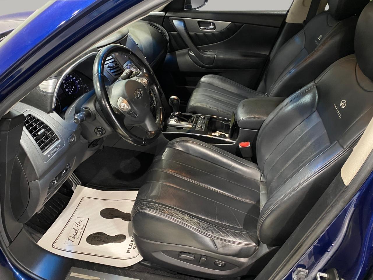 Infiniti FX FX35 AWD 2012