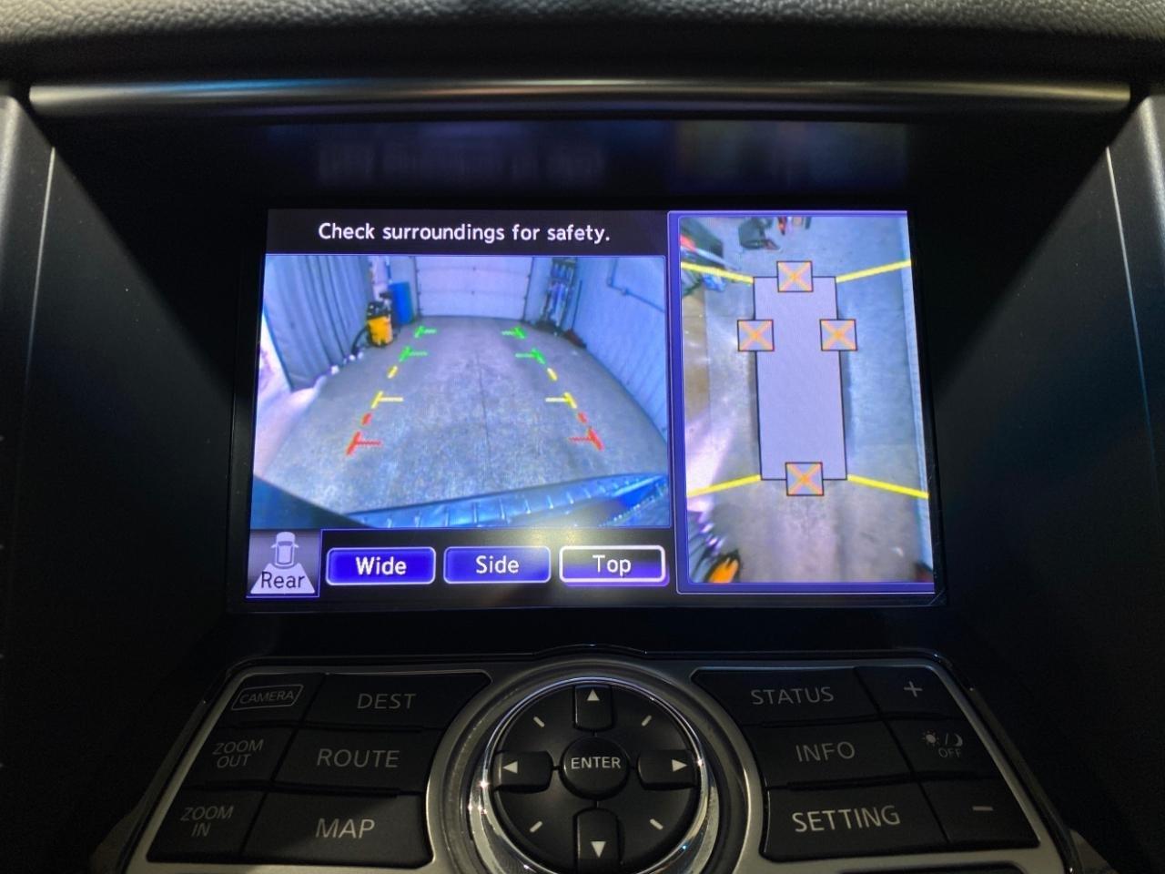 Infiniti FX FX35 AWD 2012